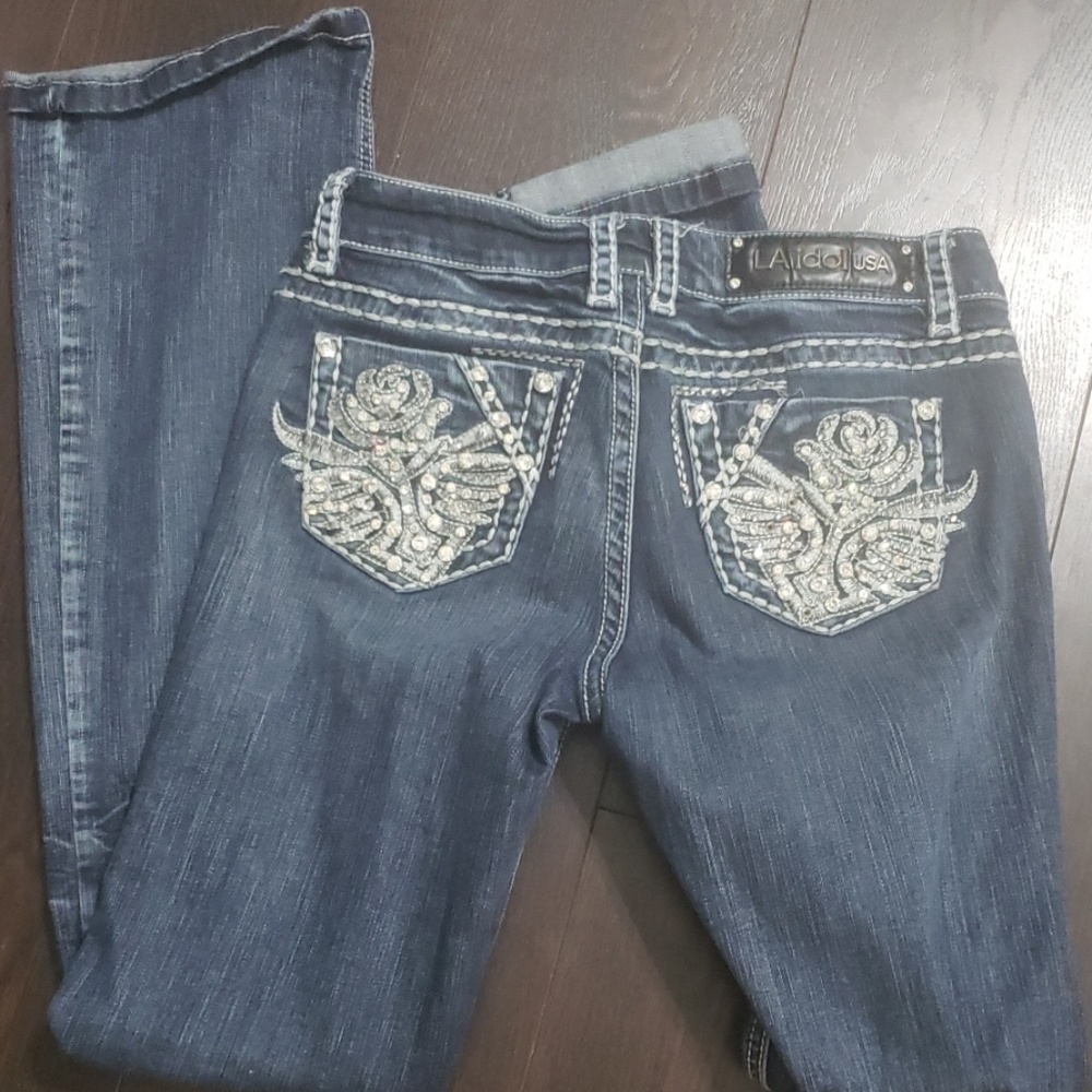 LA idol jeans